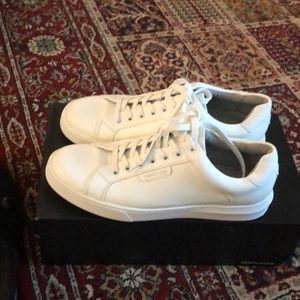 White men Kenneth Cole only had on mayt3 time